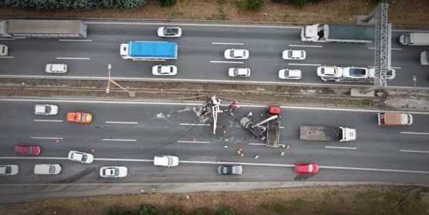Lüks cipi taşıyan kurtarıcı devrildi