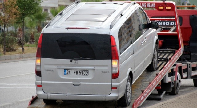 Lüks minibüsün içinden çıktı, araç emniyete çekildi