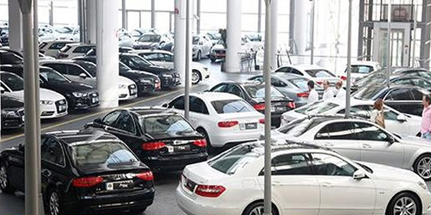 Lüks otomobil satışlarında büyük düşüş!