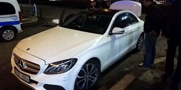 Lüks otomobilinin anahtarını kaybeden şoförün ödülü şaşırttı