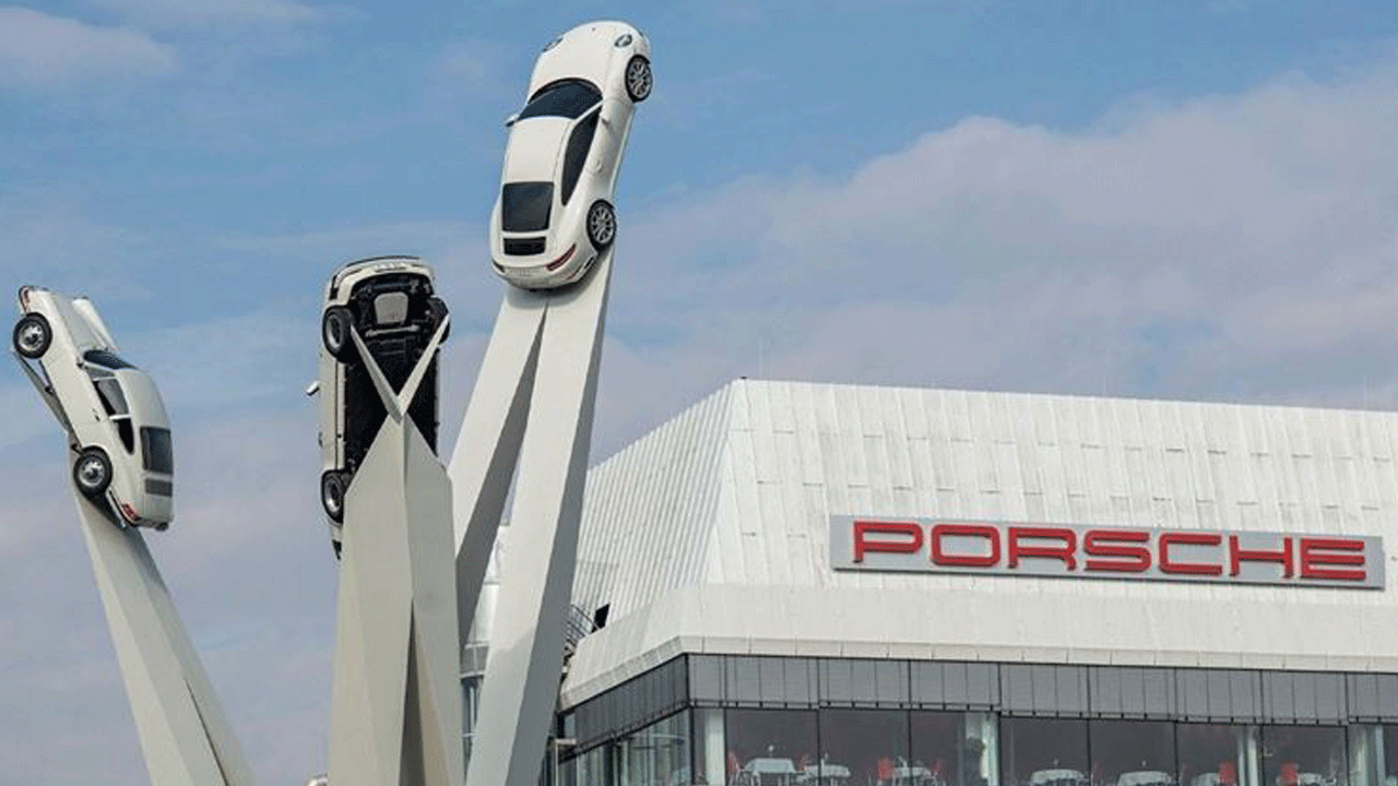 Lüks otomotiv devi Porsche artık silah üretecek!