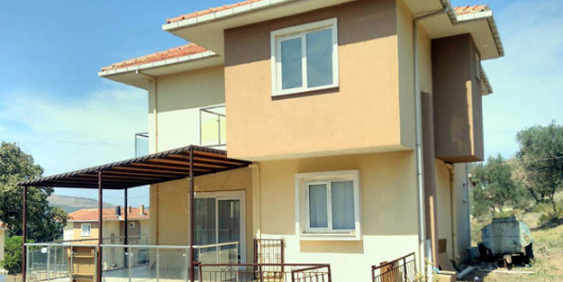 Lüks villaya sahte içki operasyonu!