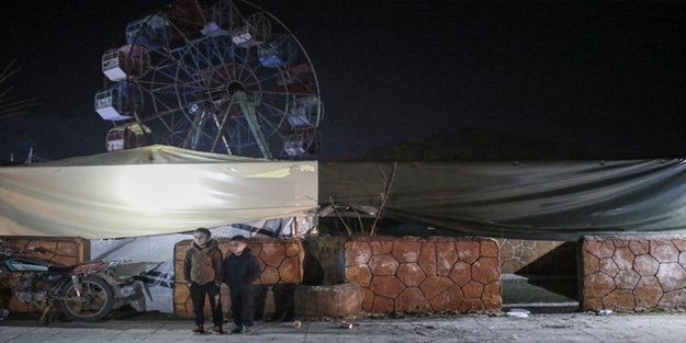 Lunapark depremzedelere barınak oldu