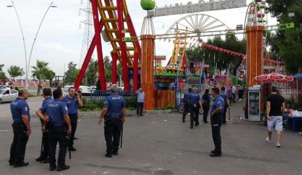 Lunaparkta dehşet anları! Silahlar ateşlendi