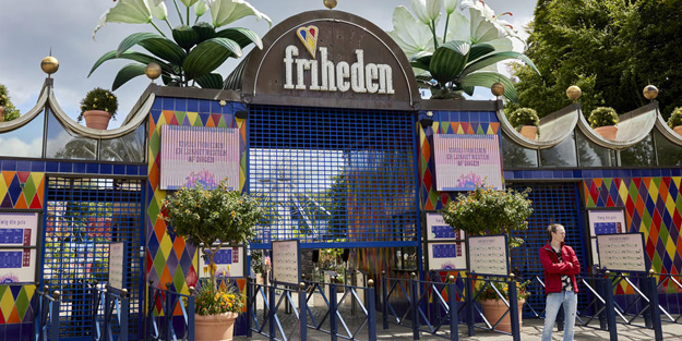 Lunaparkta oyuncak raydan çıktı! 1 çocuk öldü