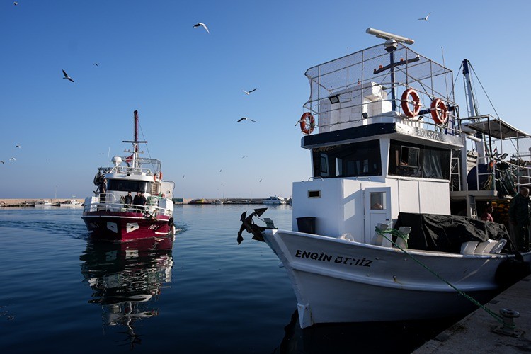 Maaş 80 bin lirayı buldu ama işçi yok: Gençler deniz yerine masa başını seçiyor