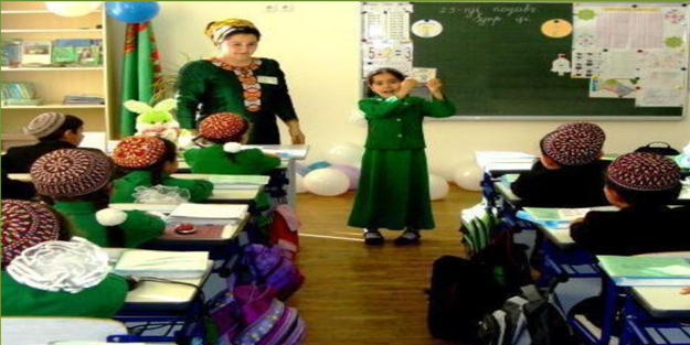 Maaşlarını alabilmek için rüşvet veriyorlar