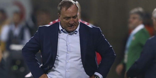 Maç öncesinde Advocaat'ı çıldırtan olay