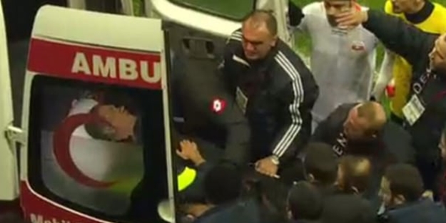 Maç sırasında fenalaştı hastaneye kaldırıldı!
