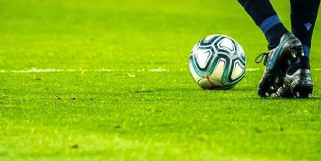 Maç sırasında yıldırım düştü! 2 futbolcu yaşamını yitirdi