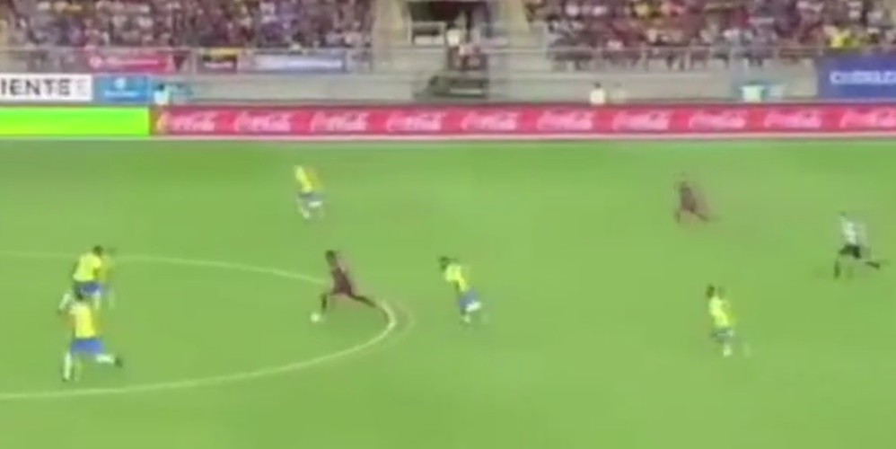 Maça damga vuran spiker! Futbolcuyu motor sesiyle anlattı