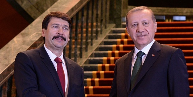 Macaristan Cumhurbaşkanı Ader Ankara'da