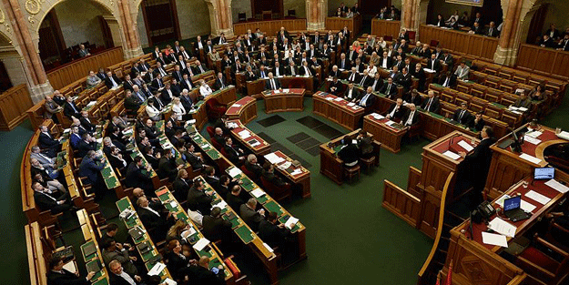 Macaristan'dan Ermenistan’a şok!