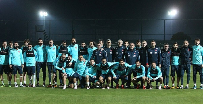 Maçı 262 Suriyeli sığınmacı izleyecek