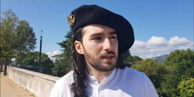 Macron'a tokat atan gençten olay sözler: Pişman değilim