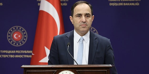 Macron'un küstah sözlerine Türkiye'den çok sert cevap: Önce kendi sömürgeci geçmişinle yüzleş