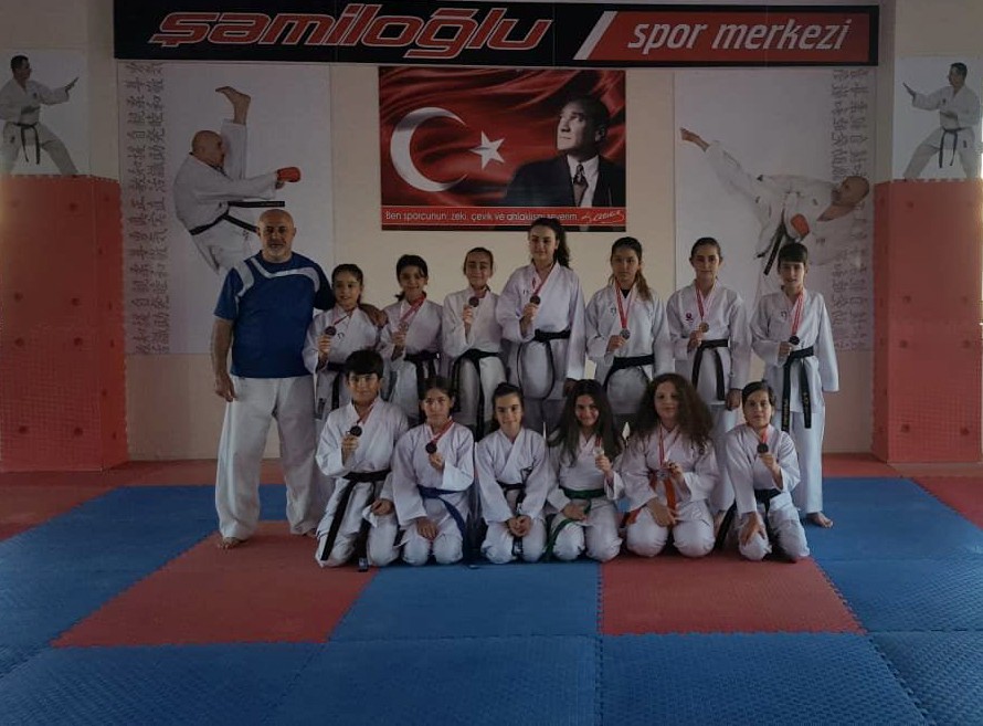 Madalya avcıları başarıya doymuyor 