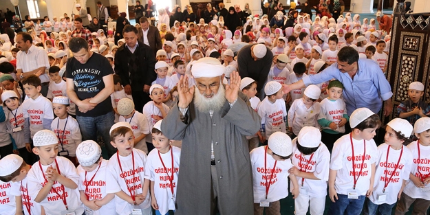 Maddi ve manevi kirlerden arınma yolu: Abdest ve namaz