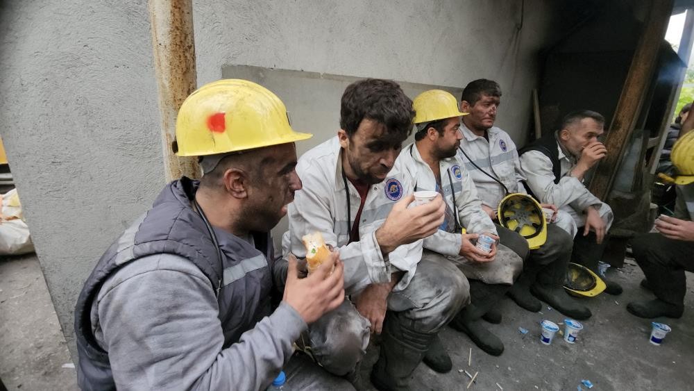 Maden işçisi faciadan iki dakikayla kurtuldu