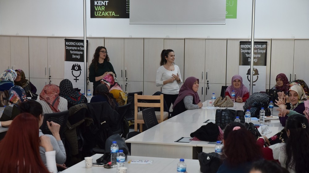 Madenci kadınlara yönelik eğitim çalışması 