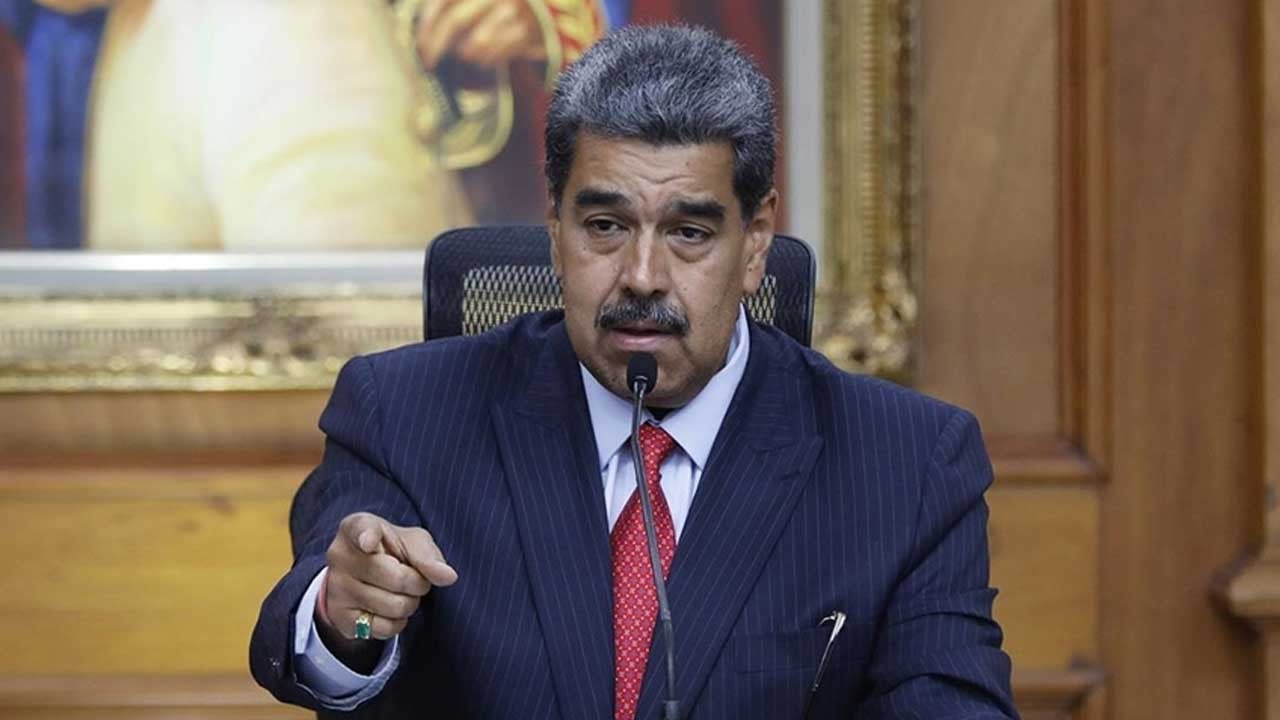 Maduro çaresiz kaldı! ABD'li öğrencilerden destek istedi