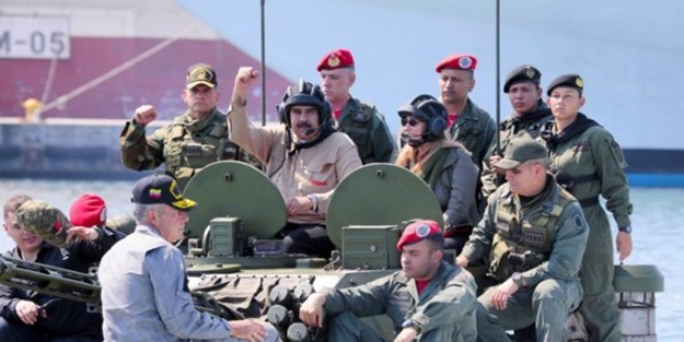 Maduro'dan askerlere talimat!