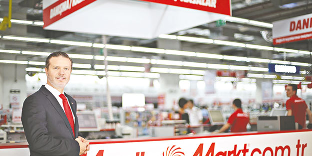 Mağaza ve e-ticaretle büyüyecek