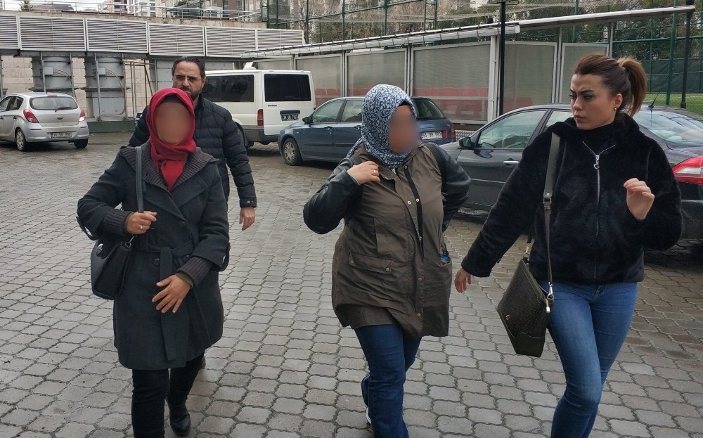 Mağazalardan hırsızlık yapan kadınlar yakalandı 
