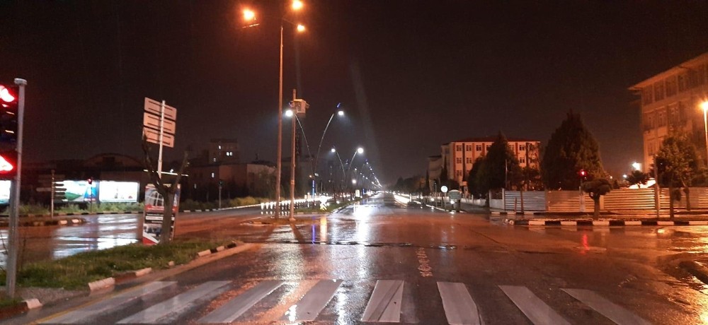 Mahalle muhtarı hizmete sosyal medyadan teşekkür etti 