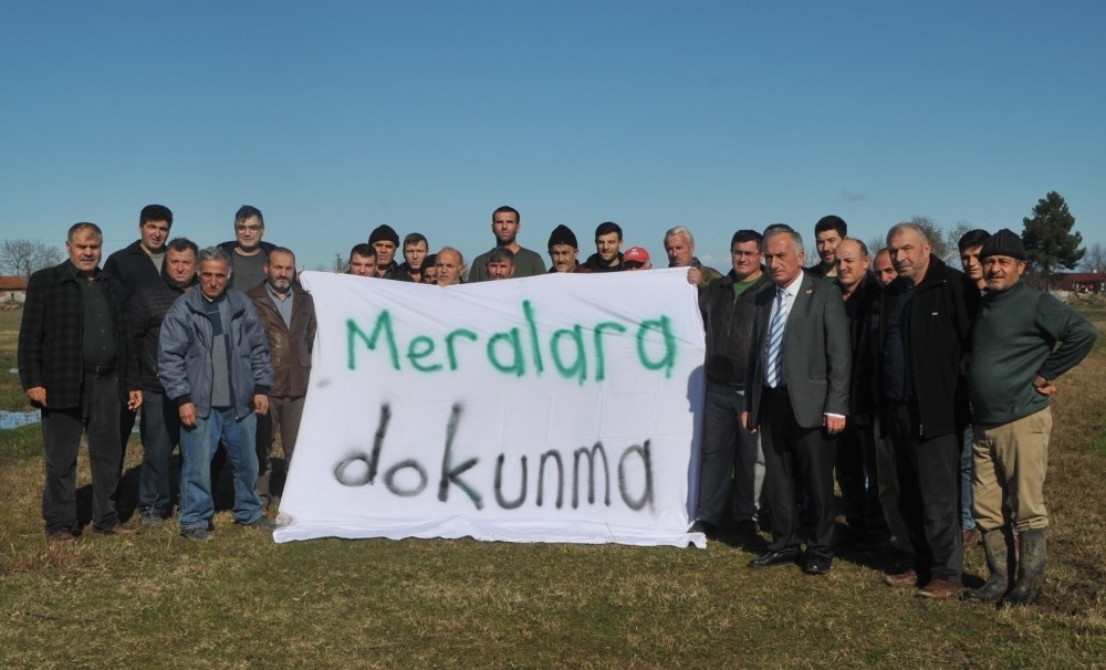 Mahalle sakinleri sebze ve meyve hali istemiyor 