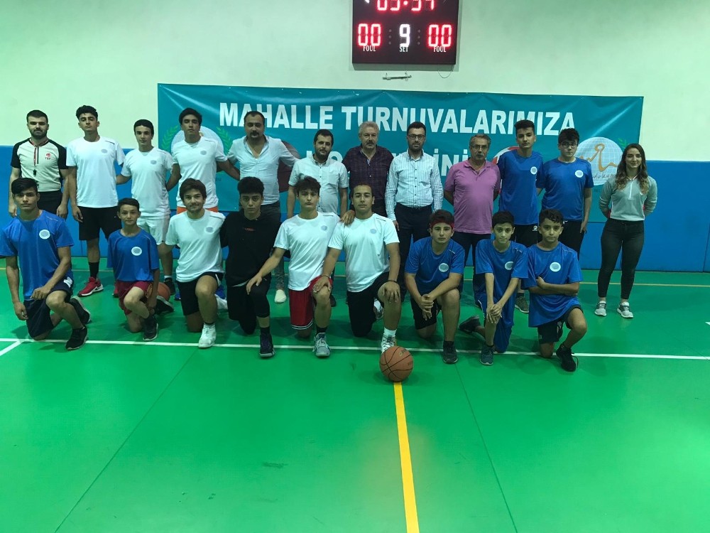 Mahalleler arası basketbol turnuvası başladı 