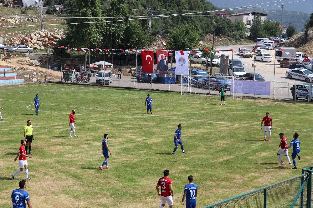Mahallelerarası Fındıkpınarı Futbol Turnuvası başladı 