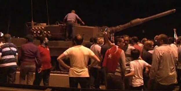 Mahkeme Başkanından darbeciye tokat gibi cevap!
