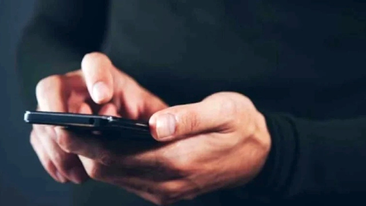 Mahkeme tazminata mahkum etti: Siz siz olun eşinize bunları yapmayın