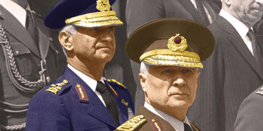 Mahkemeden vicdanları yaralayan karar... Darbecilerin rütbeleri bile sökülmedi