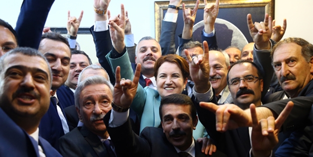 Mahkemenin ararına en çok FETÖ sevindi!