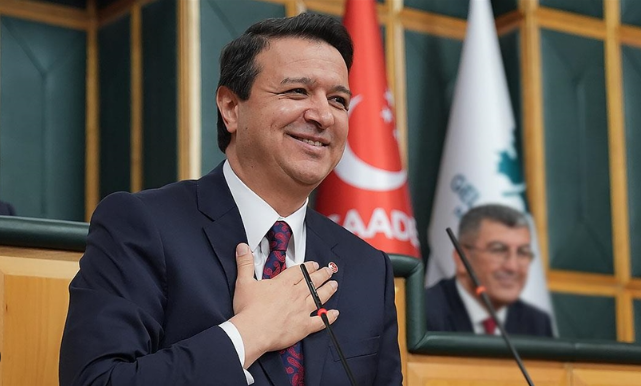 Mahmut Arıkan’ın metin yazarı CHP’li mi, DEM’li mi? Ali Karahasanoğlu yazdı