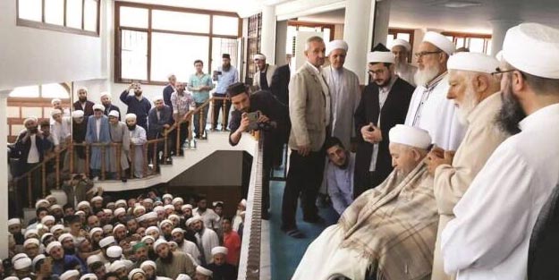 Mahmut Efendi ameliyat mı oldu?