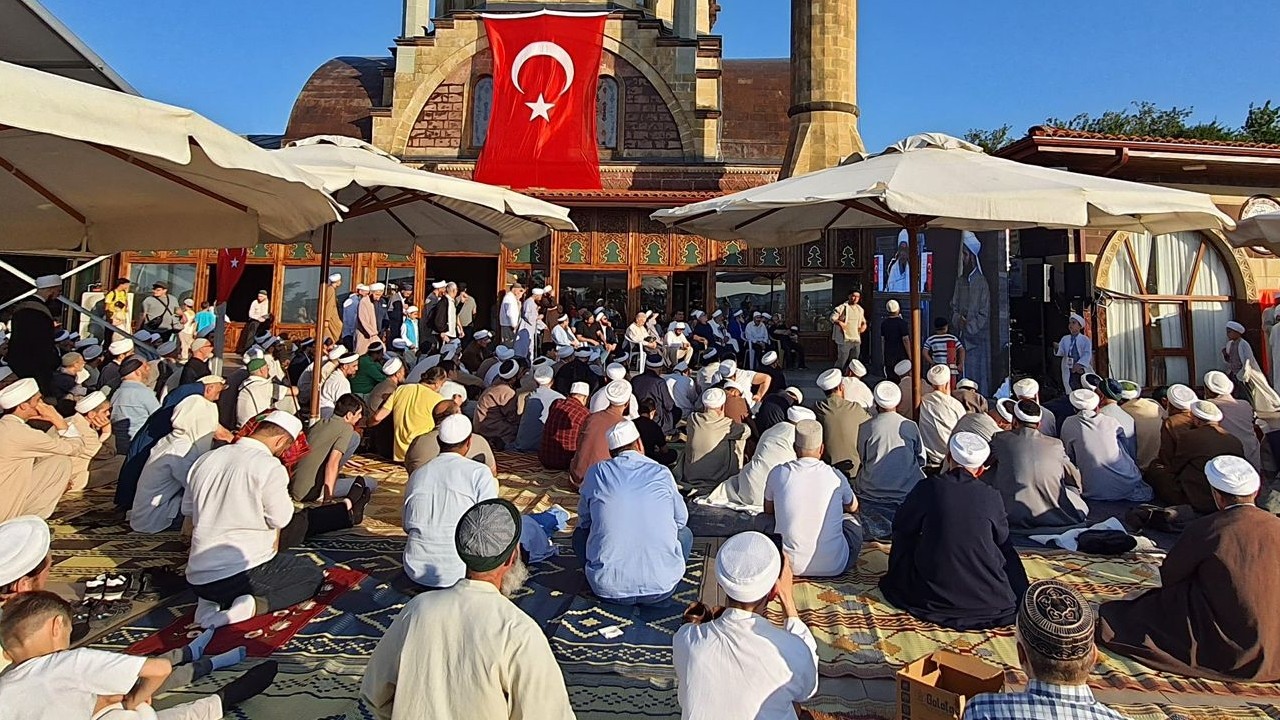 Mahmut Ustaosmanoğlu dualarla anıldı