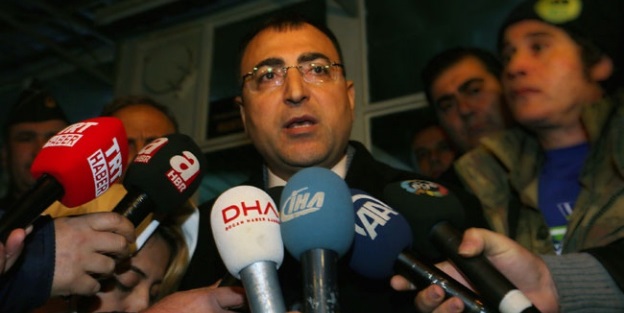 Mahsur kalan dağcılara ulaşıldı