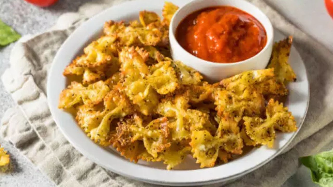 Makarna cipsi nasıl yapılır? Çıtır cips lezzeti! Makarnadan yapılıyor, hemen hazır