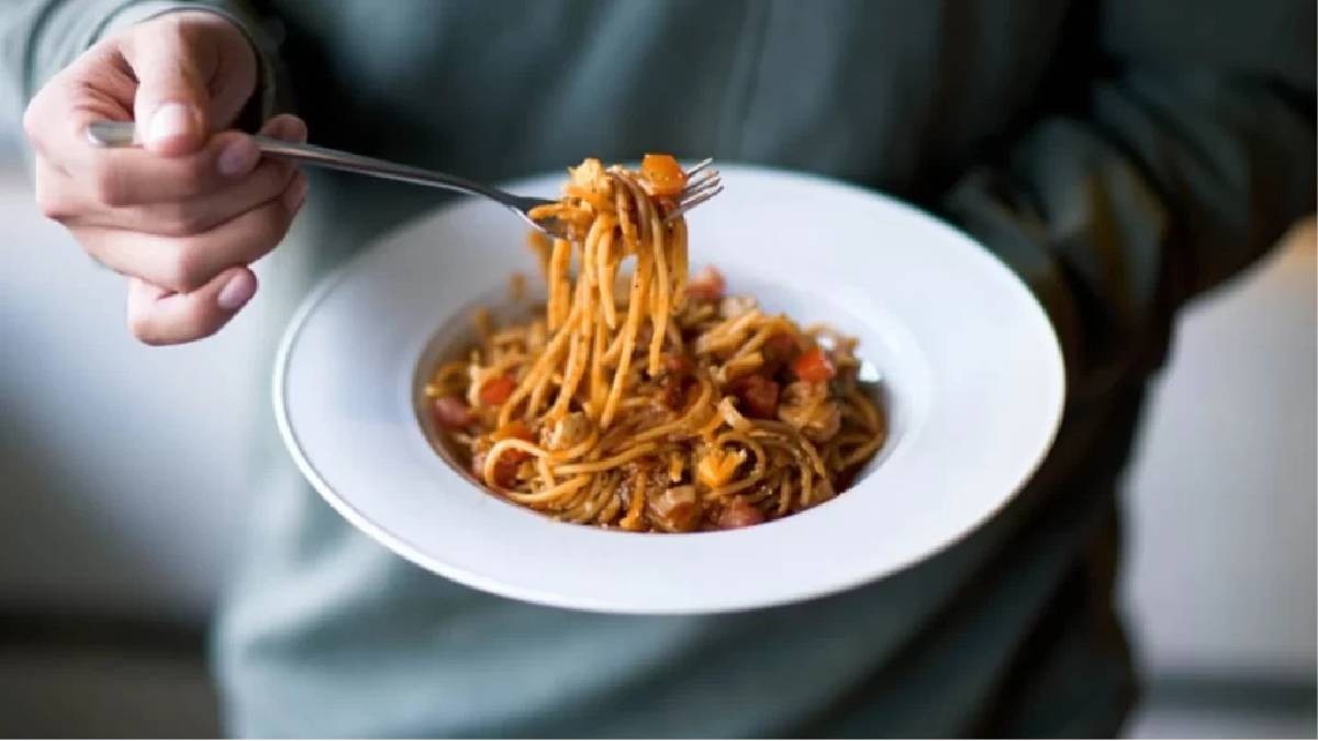 Makarnayı asla dışarıda bırakmayın! Öyle bir hastalığa davetiye çıkarıyor ki...