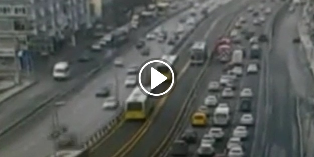 Makas atan sürücü kazaya sebep oldu!