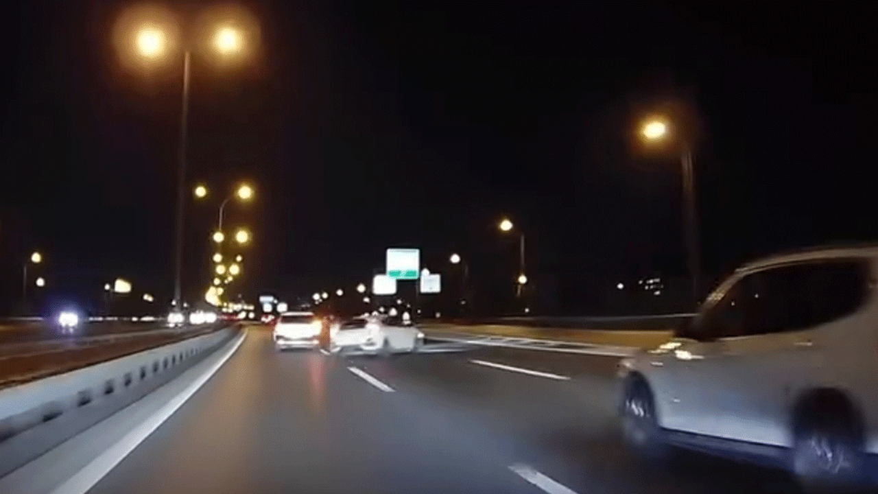 Makas atarken kaza yaptı! O anlar an be an kamerada