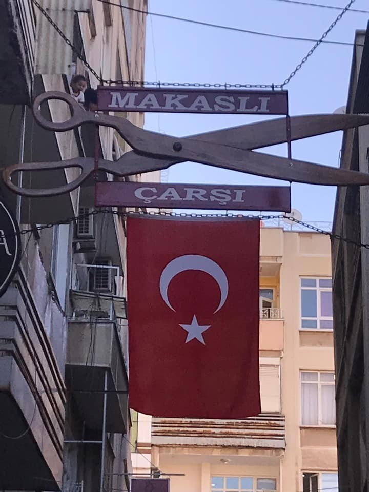 Makaslı Sokağın tahta makası değiştirildi 