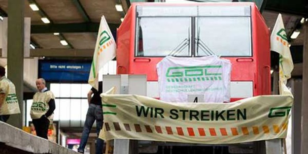 Makinistler grevi bitirdi