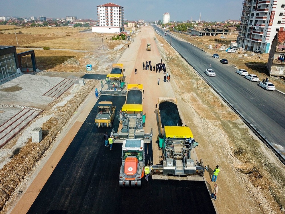 Malatya Büyükşehir, 403 kilometrelik yolu asfaltladı 