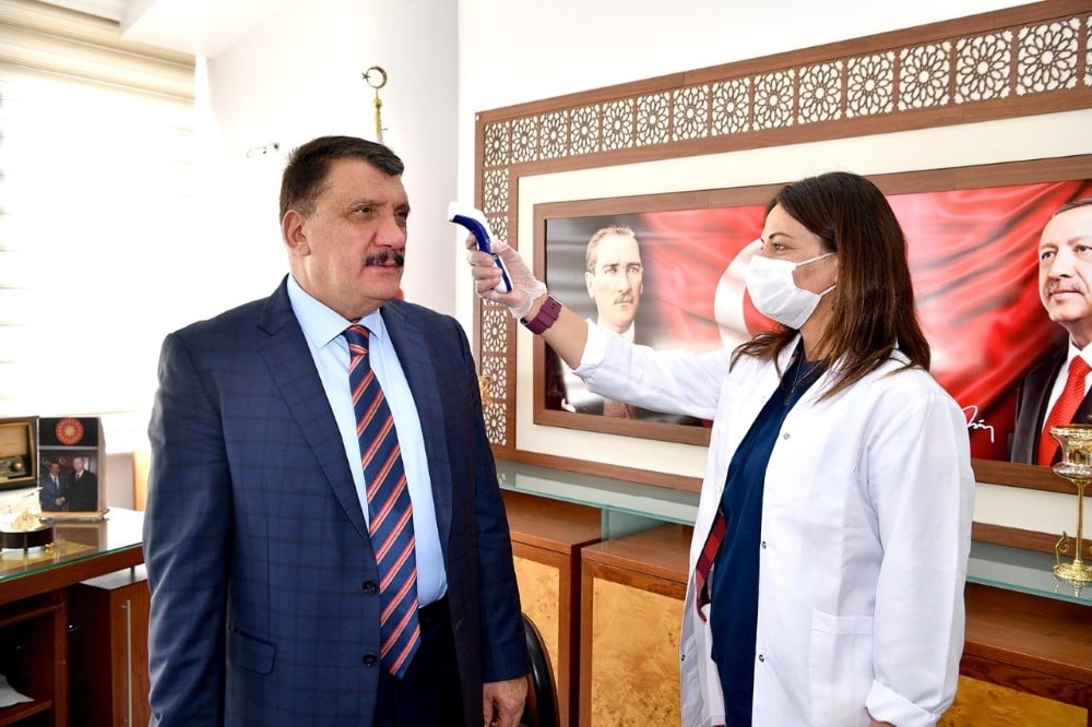 Malatya Büyükşehir Belediyesi korona virüs önlemini arttırdı 