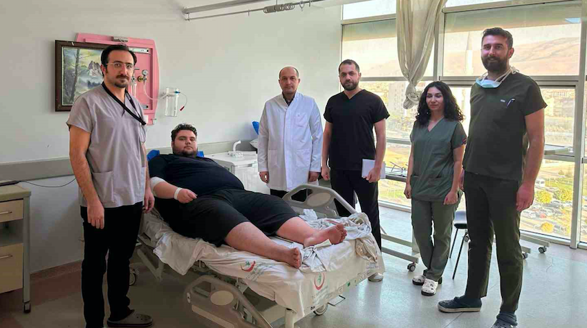 Malatya Eğitim ve Araştırma Hastanesi’nden ‘Dev’ ameliyat