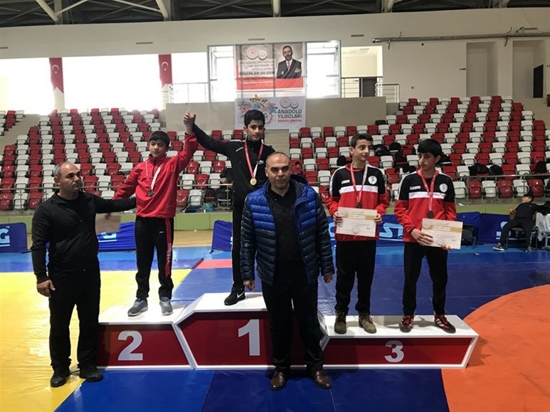 Malatya güreş takımı 1. Oldu 